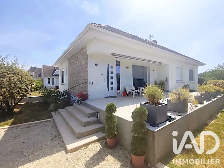 Maison 6 pièces 163 m² · à Pont-Sainte-Marie · 163 m² · 349 000 €