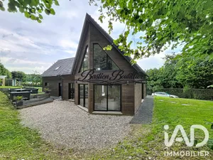 Maison d'architecte à Lyons-la-Forêt (27480)