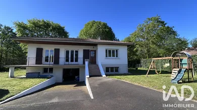 Maison traditionnelle à Bretagne-de-Marsan (40280)