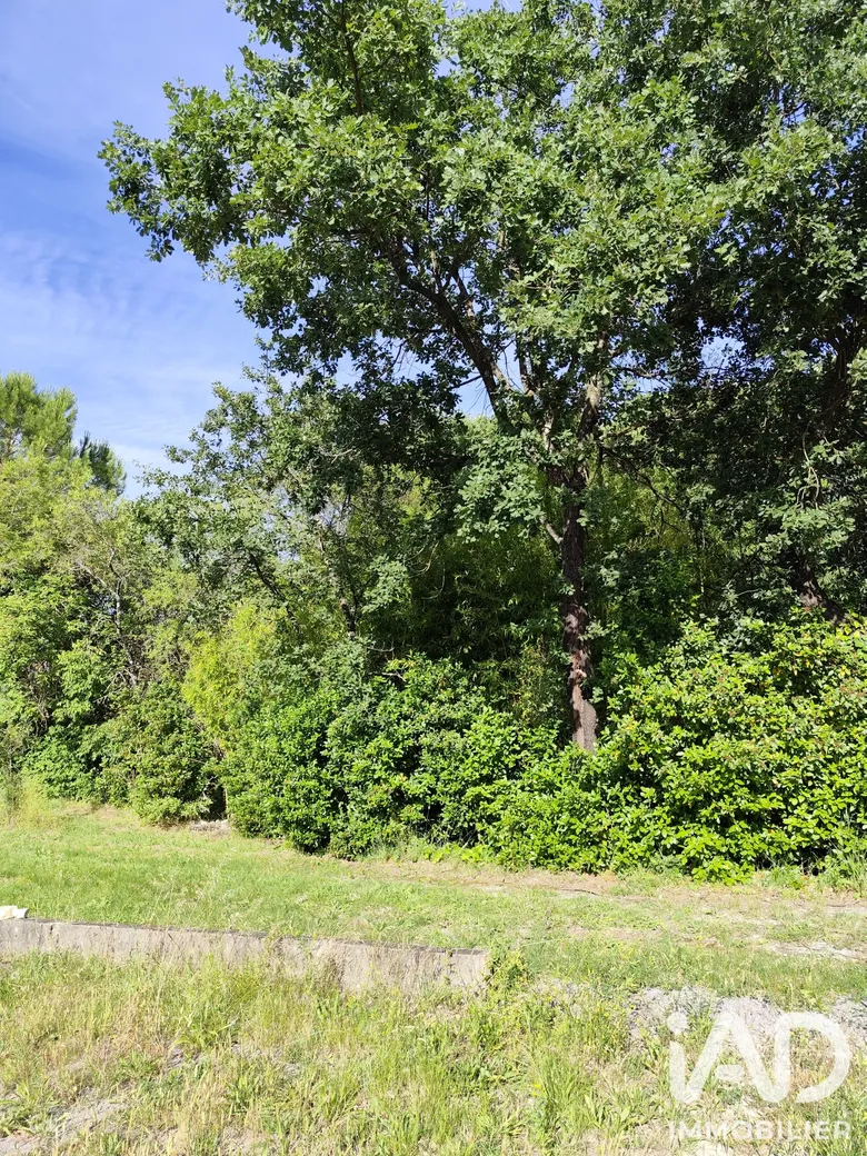 Terrain à bâtir à Crespian (30260) · 156 250 €