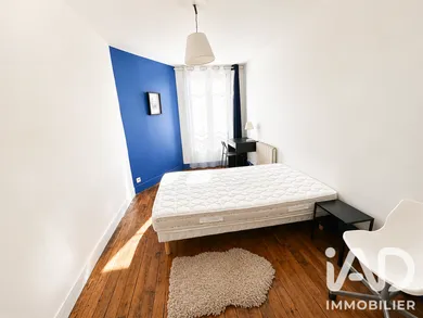 Apartment in Paris (75013)