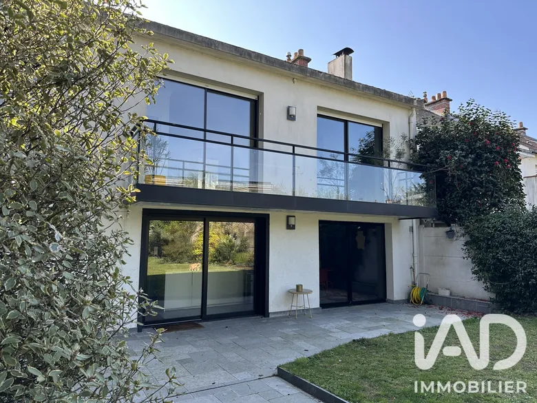 Maison 6 pièces 140 m² · à Nantes · 140 m² · 553 850 €