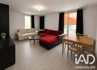 Apartment in Évry (91000)