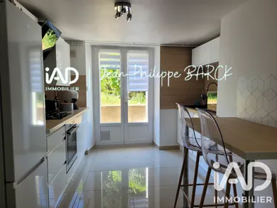 House in Colombier (03600)