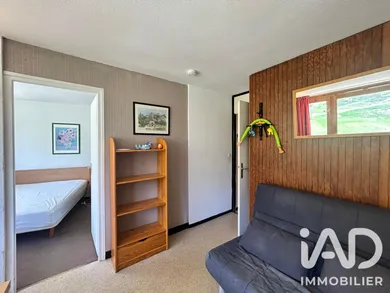 Appartement à LA MONGIE (65200)