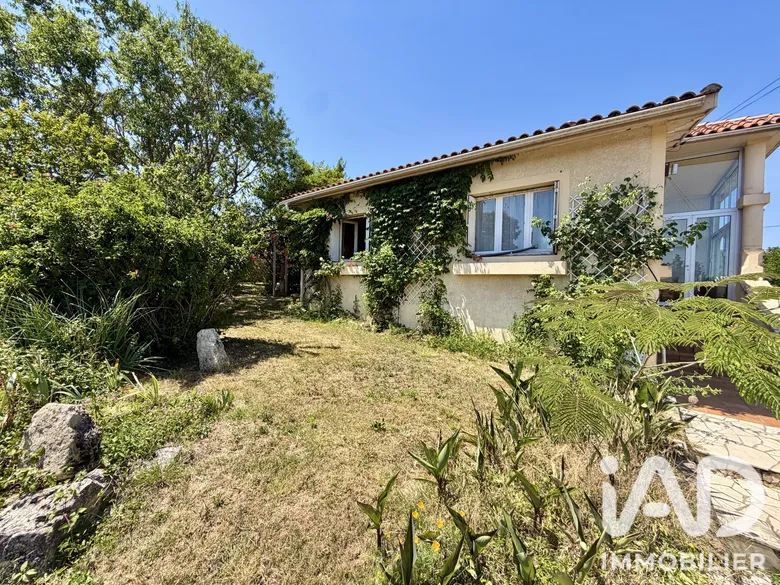 Maison 5 pièces 127 m² · à Soturac · 127 m² · 185 000 €