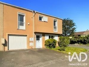 House in Combs-la-Ville (77380)