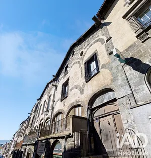 Appartement à Clermont-Ferrand (63100)