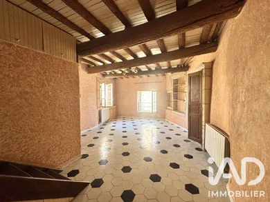 House in Saint-Gilles (30800)