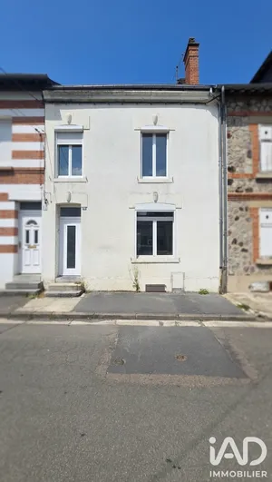 Maison de village à Haybes (08170)