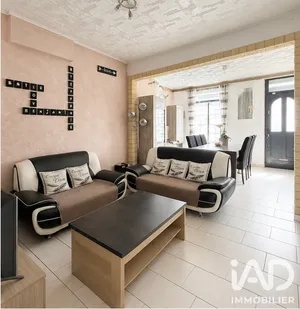 Townhouse in Raismes (59590)