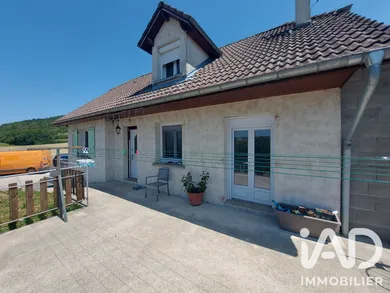 House in Valzin en Petite Montagne (39240)