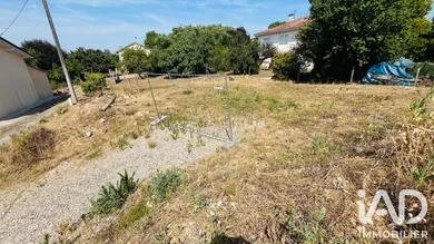 Terrain à bâtir à Saint-Denis-de-Pile (33910)