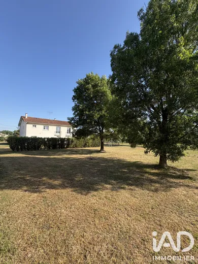 House in Les Billaux (33500)