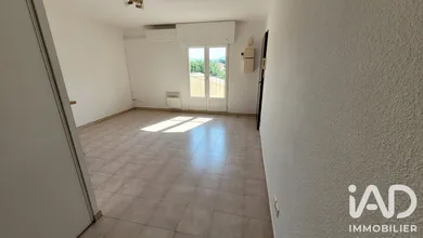 Appartement à Cheval-Blanc (84460)