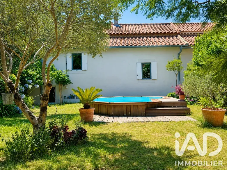 Maison 5 pièces 149 m² · à Pujaut · 148,9 m² · 379 000 €