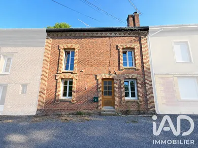 Village house in Sery (08270)