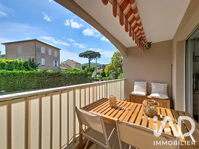 Appartement à Sainte-Maxime (83120)