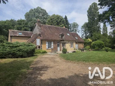 Maison de campagne à Luigny (28480)