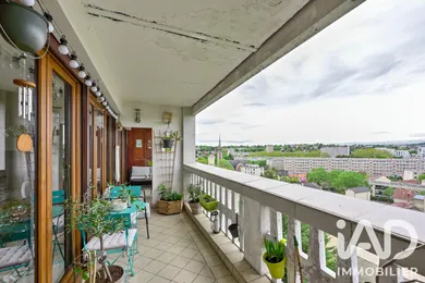 Apartment in Bagneux (92220)