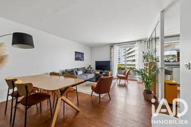 Apartment in Levallois-Perret (92300)