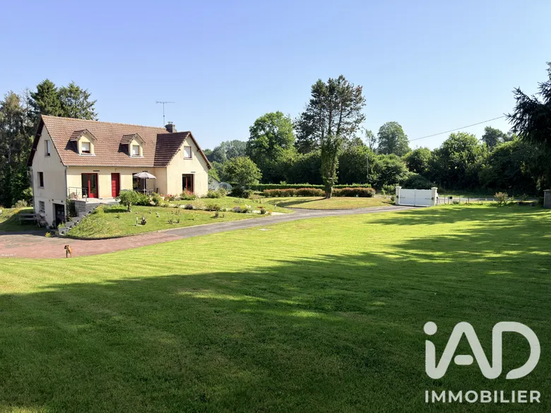 Maison 6 pièces 130 m² · à Saint-André-de-l'Épine · 130 m² · 299 000 €