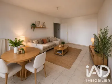 Apartment in Massy (91300)