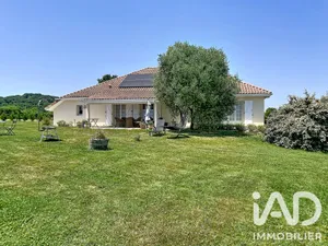 Maison de campagne à Saint-Jean-Poudge (64330)