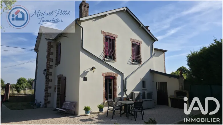 Maison 7 pièces 167 m² · à Henrichemont · 167 m² · 299 900 €