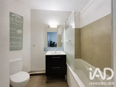 Studio à Bordeaux (33800)
