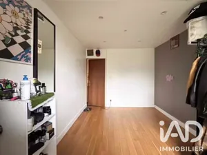 Apartment in Créteil (94000)