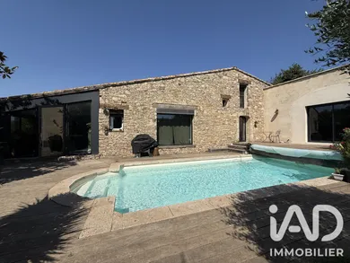 Maison à Aix-en-Provence (13540)