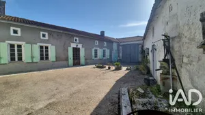 Maison à Saint-Ciers-Champagne (17520)