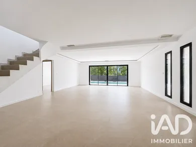 Maison à Uzès (30700)