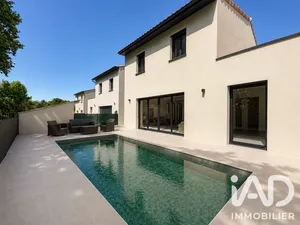 Maison à Uzès (30700)