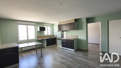 Apartment in Vorey (43800)