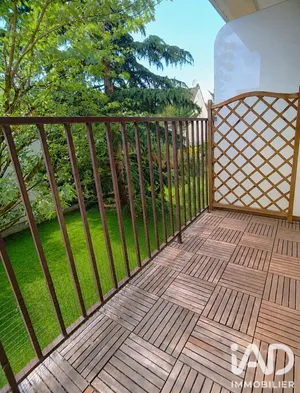 Apartment in Rosny-sous-Bois (93110)