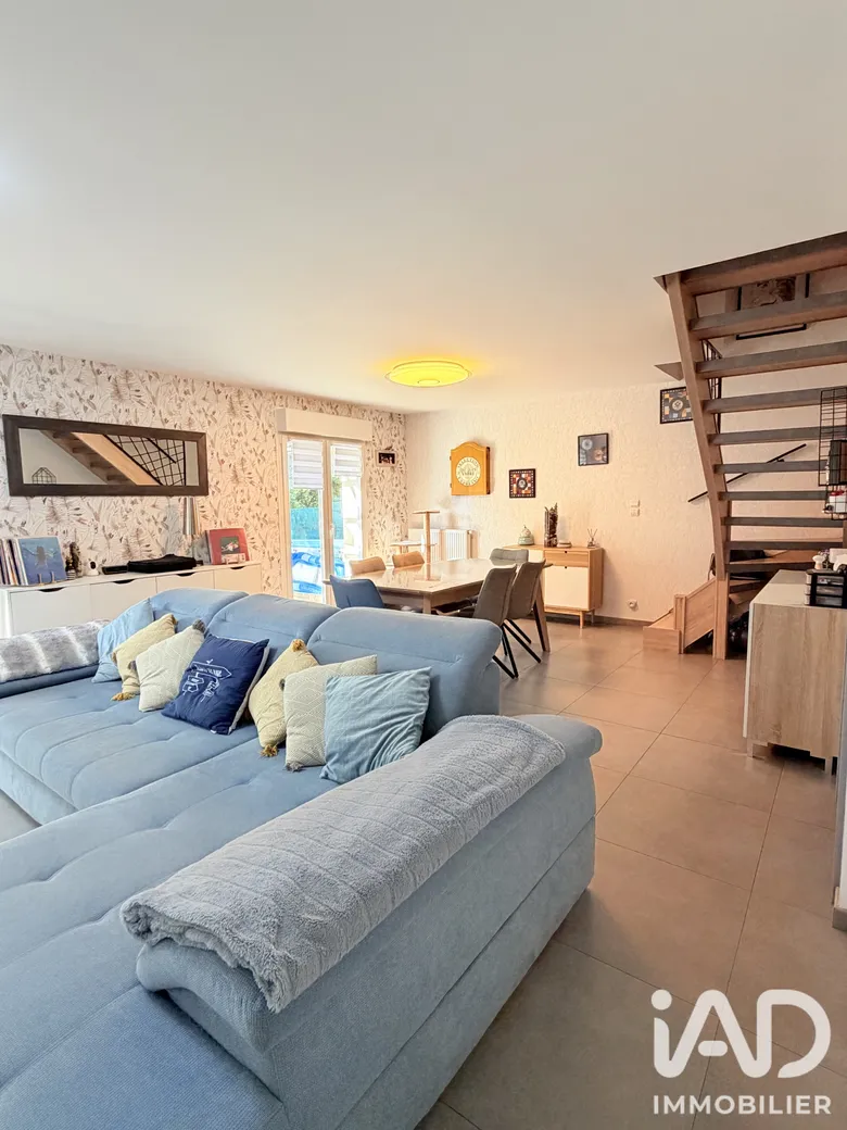 Maison 5 pièces 120 m² · à Verny · 120 m² · 379 000 €