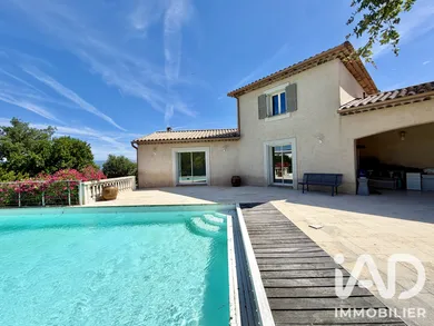 Maison à Fréjus (83370)