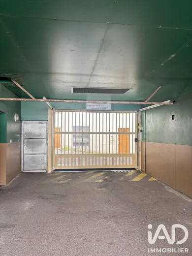 Parking à Vannes (56000)