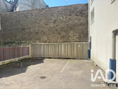 Parking à Vannes (56000)