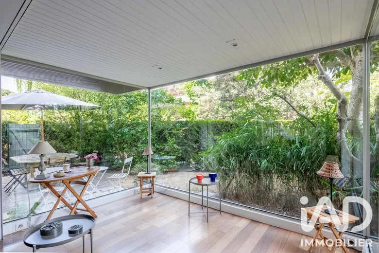 Appartement 5 pièces 158 m² · à Le Chesnay · 158 m² · 820 000 €