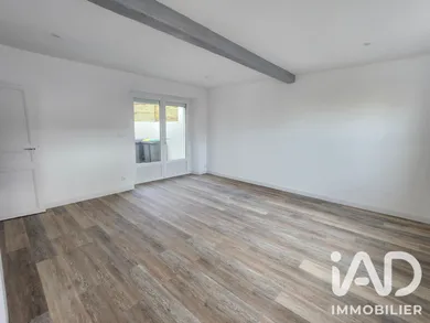 House in Niort (79000)