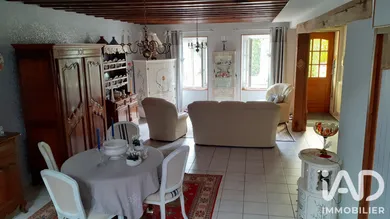 House in Gurgy (89250)
