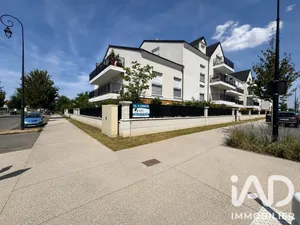 Apartment in Tigery (91250)