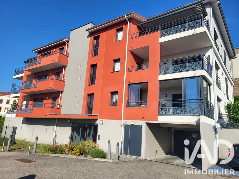 Appartement 2 pièces 52 m² · à Saint-Jean-Bonnefonds · 52 m² · 155 000 €