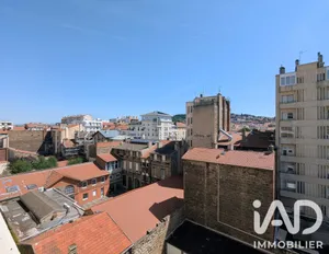Apartment in Saint-Étienne (42100)