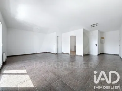 Appartement à Pontault-Combault (77340)
