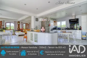 Maison à La Ville-du-Bois (91620)