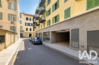 Parking à Nice (06000)
